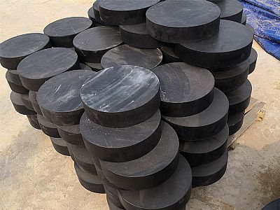 镇沅县板式橡胶支座由若干层橡胶片与薄钢板经加压硫化